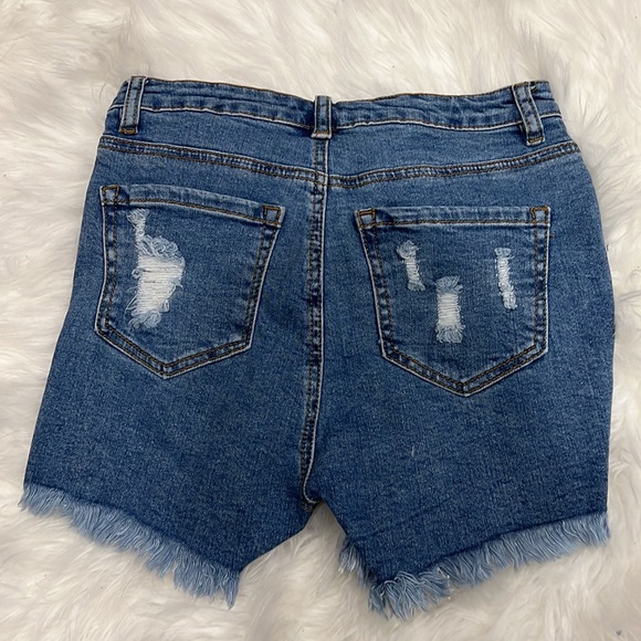 Blue denim destroyed frayed hem shorts - Picture 5 of 7